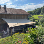 Manuell aufrollbares Sonnensegel für die Terrasse