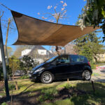 fixiertes-sonnensegel-auto